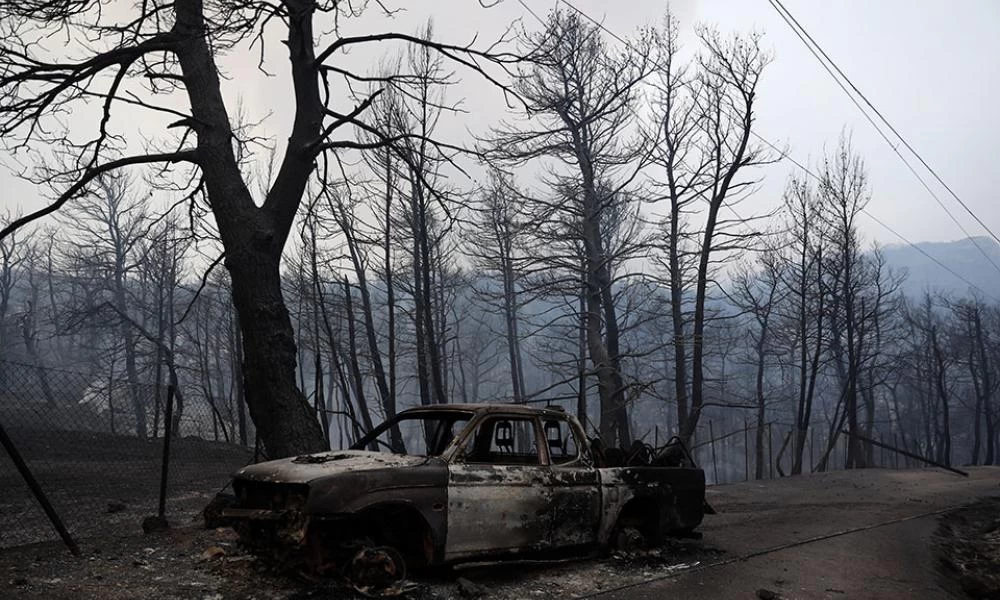 Στάχτη πάνω από 270.000 στρέμματα σε Αττική και Εύβοια – Η σύγκριση με προηγούμενες χρονιές (χάρτης)